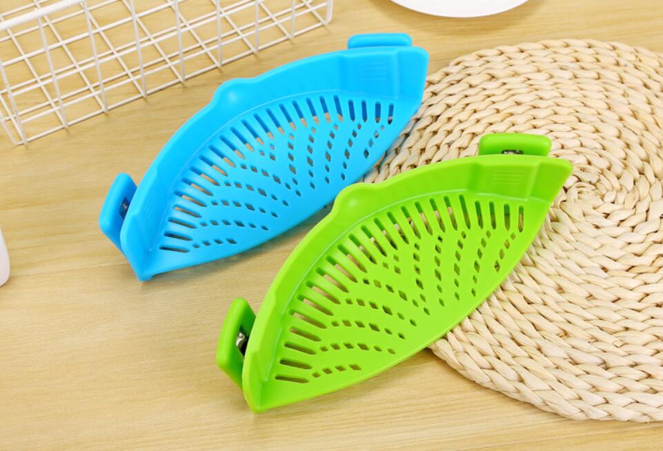 Silicone Clip-On Pot Funnel & Oil Strainer – Versatile Rice Washing Colander