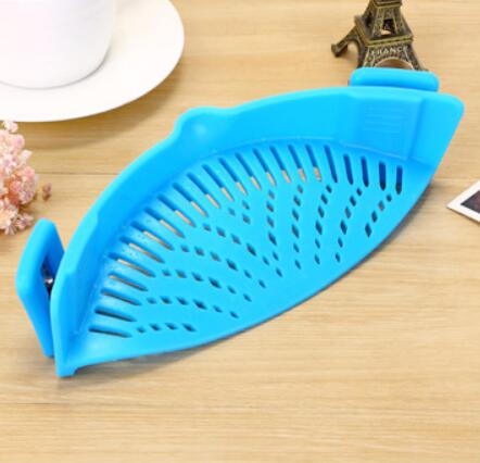 Silicone Clip-On Pot Funnel & Oil Strainer – Versatile Rice Washing Colander