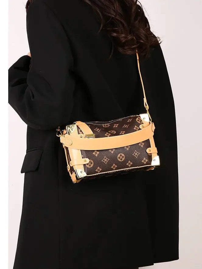 Women's 2025 Small PU Leather Square Shoulder Bag – Zipper Closure, Stylish Messenger Purse for Market, Gym, and City Walk