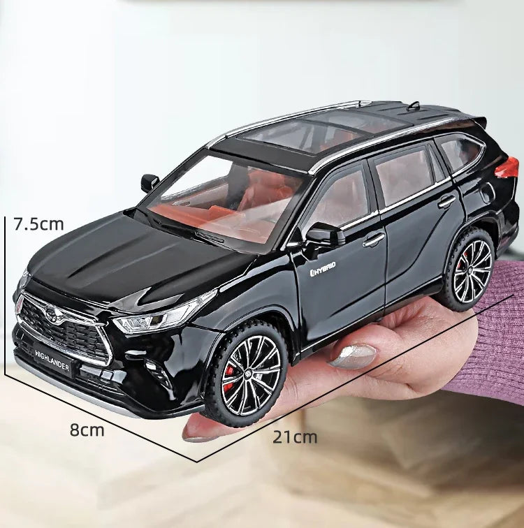 1:24 Toyota Highlander SUV Diecast Model – Alloy Toy with Sound & Light