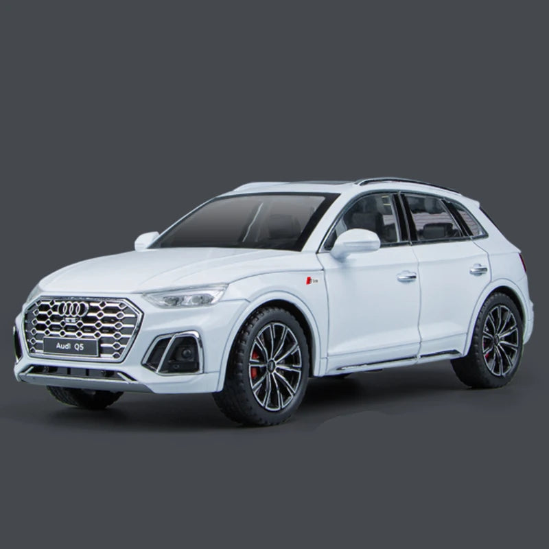 Audi Q5 Diecast Metal SUV Model Car – High Simulation Toy Vehicle With Sound & Light For Kids & Collectors