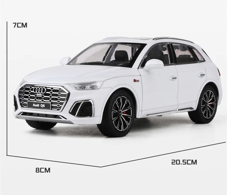 Audi Q5 Diecast Metal SUV Model Car – High Simulation Toy Vehicle With Sound & Light For Kids & Collectors