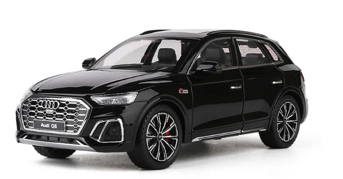 Audi Q5 Diecast Metal SUV Model Car – High Simulation Toy Vehicle With Sound & Light For Kids & Collectors