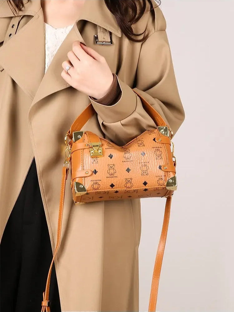 Women's 2025 Small PU Leather Square Shoulder Bag – Zipper Closure, Stylish Messenger Purse for Market, Gym, and City Walk