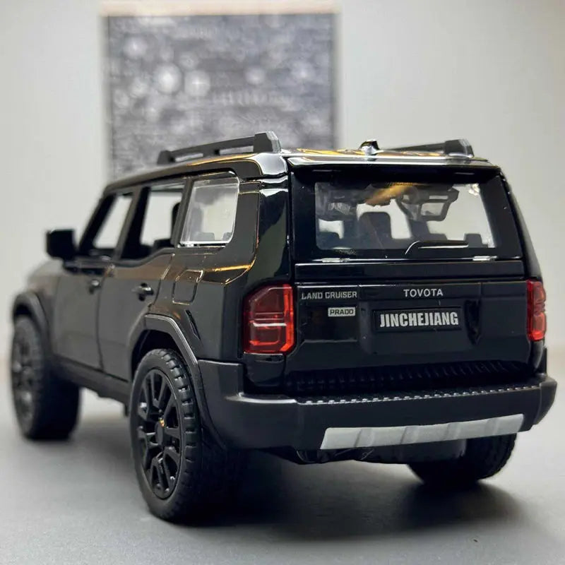1:32 Toyota 2024 Prado Land Cruiser SUV Diecast Metal Car Toy with Sound & Light