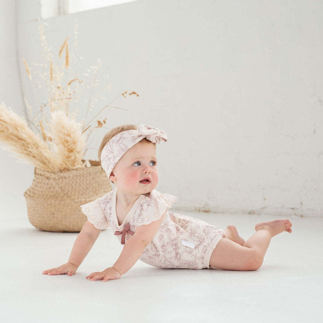 Cute Baby Headband with Bow – Soft Hair Accessories for Girls