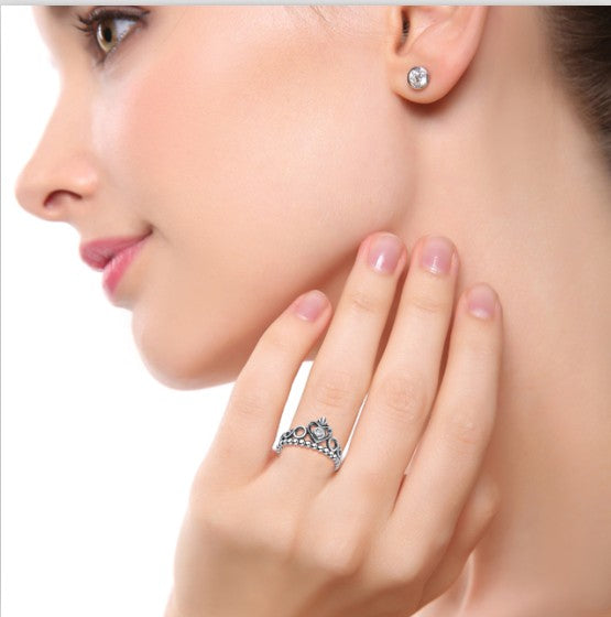 925 Sterling Silver Crown Ring – Elegant Royal Design