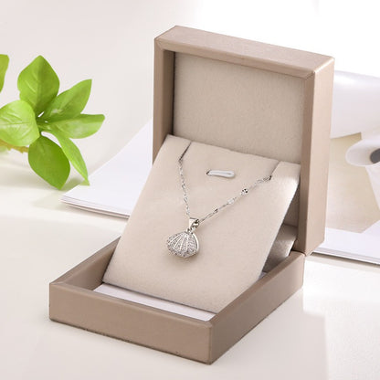 Shell Pearl Pendant Titanium Steel Necklace – Light Luxury Micro Inlay Rhinestones, Animal/Zodiac Design