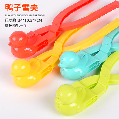 Snowball Clip Toy – Yellow Duck Snow Shovel Hairpin, Outdoor Snow Fun Accessory for Kids