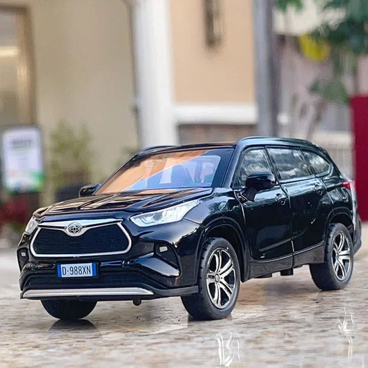 1:32 Toyota Highlander 2023 SUV Diecast Model – Alloy Toy with Sound & Light