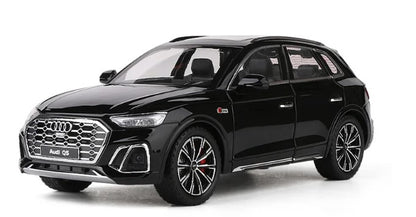 Audi Q5 Diecast Metal SUV Model Car – High Simulation Toy Vehicle With Sound & Light For Kids & Collectors