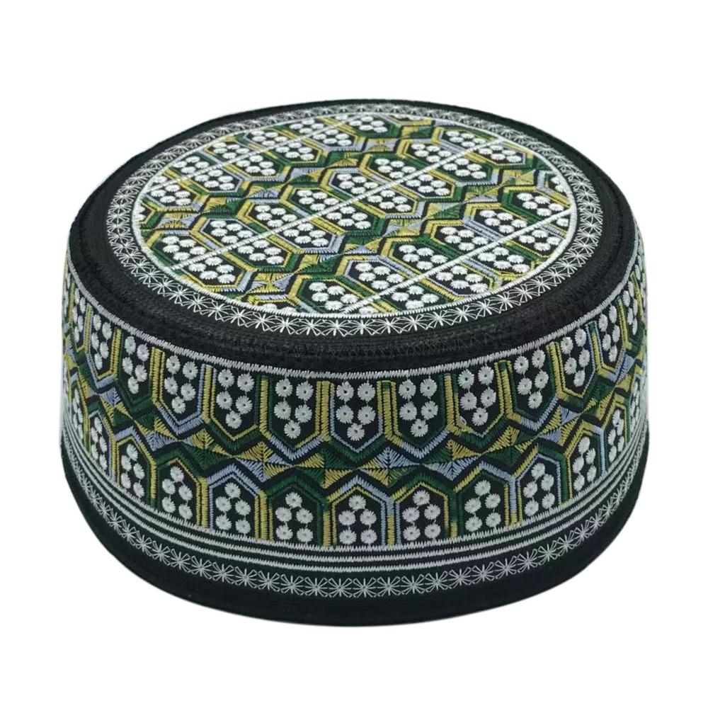 Arabic Muslim Hat for Men – Elegant Embroidered Cotton Islamic Cap