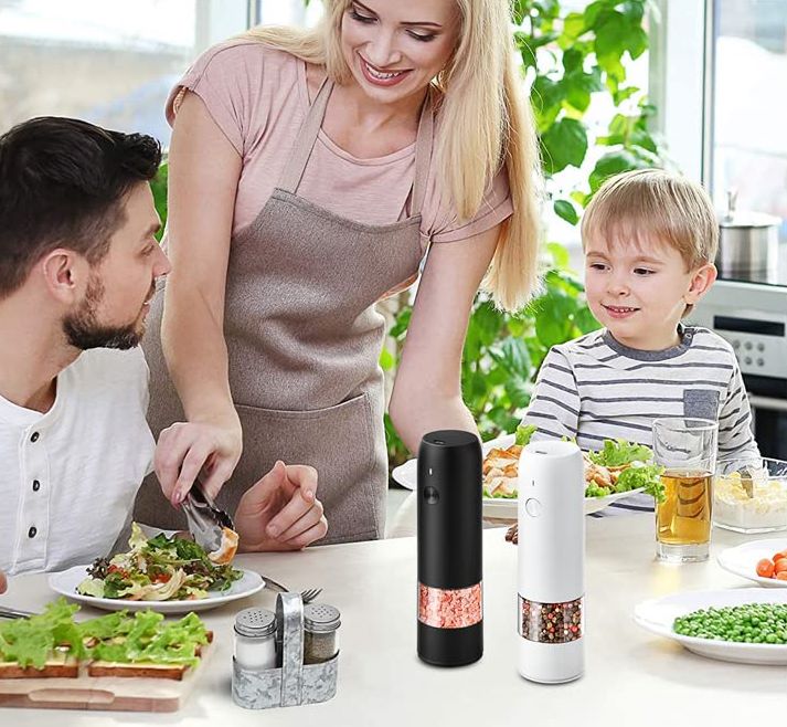 Rechargeable Electric Salt & Pepper Grinder Set - One-Handed Operation, Adjustable Coarseness, LED Light