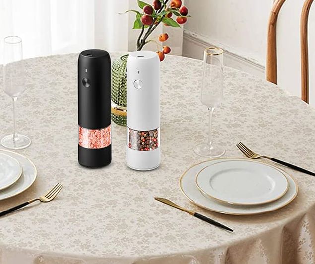Rechargeable Electric Salt & Pepper Grinder Set - One-Handed Operation, Adjustable Coarseness, LED Light